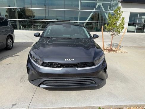 Certified 2023 Kia Forte LXS FWD image 2
