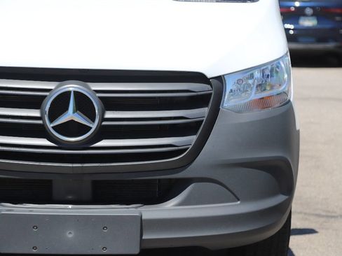 Used 2024 Mercedes-Benz Sprinter 2500 image 20