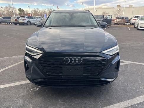 Used 2024 Audi Q8 e-tron Premium image 2