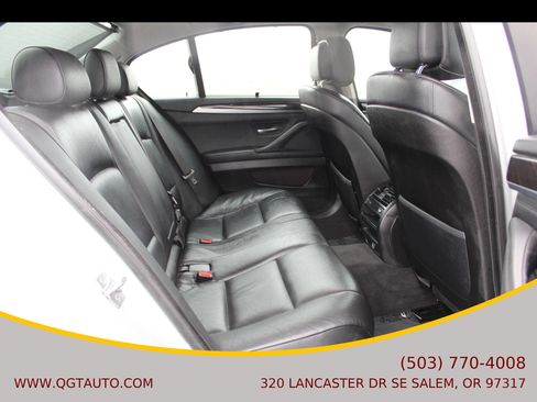 Used 2011 BMW 535i xDrive Sedan image 19