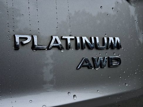 Used 2023 Nissan Rogue Platinum w/ Platinum Premium Package AWD/4WD image 34