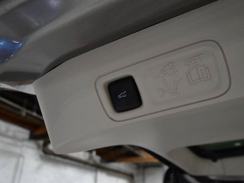 Used 2019 Lincoln Navigator Reserve AWD/4WD image 57