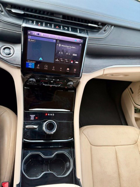 Used 2021 Jeep Grand Cherokee L Limited w/ Luxury Tech Group II AWD/4WD image 14