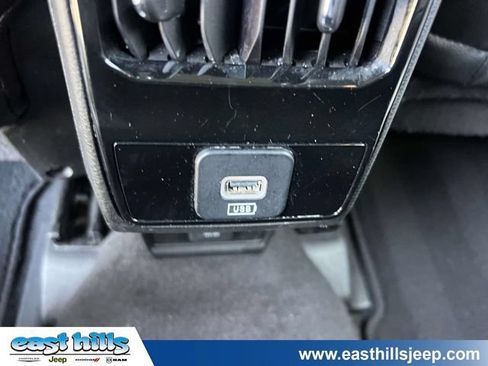 Certified 2024 Jeep Compass Latitude AWD/4WD image 17