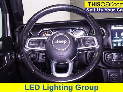 Used 2020 Jeep Wrangler Unlimited Sahara AWD/4WD image 16