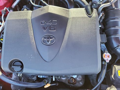 Used 2020 Toyota Avalon Limited w/ Advanced Safety Package image 16