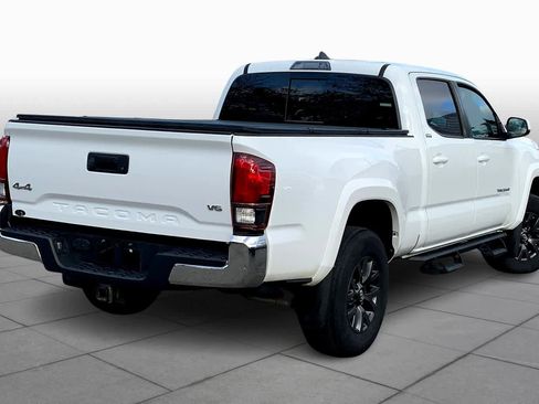Used 2020 Toyota Tacoma SR5 image 12