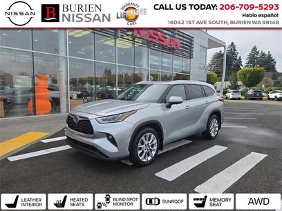 Used 2023 Toyota Highlander Limited