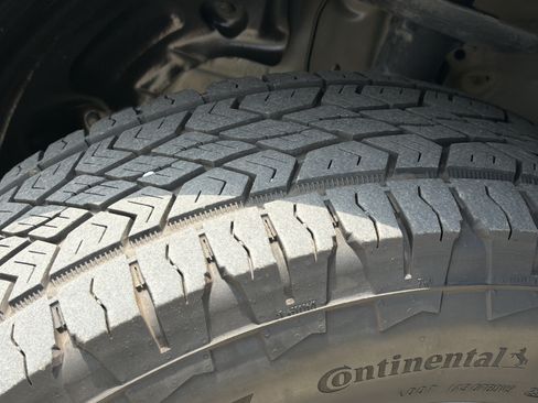 Used 2025 Honda Pilot TrailSport image 7