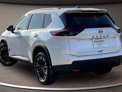 New 2026 Nissan Rogue Dark Armor FWD image 3