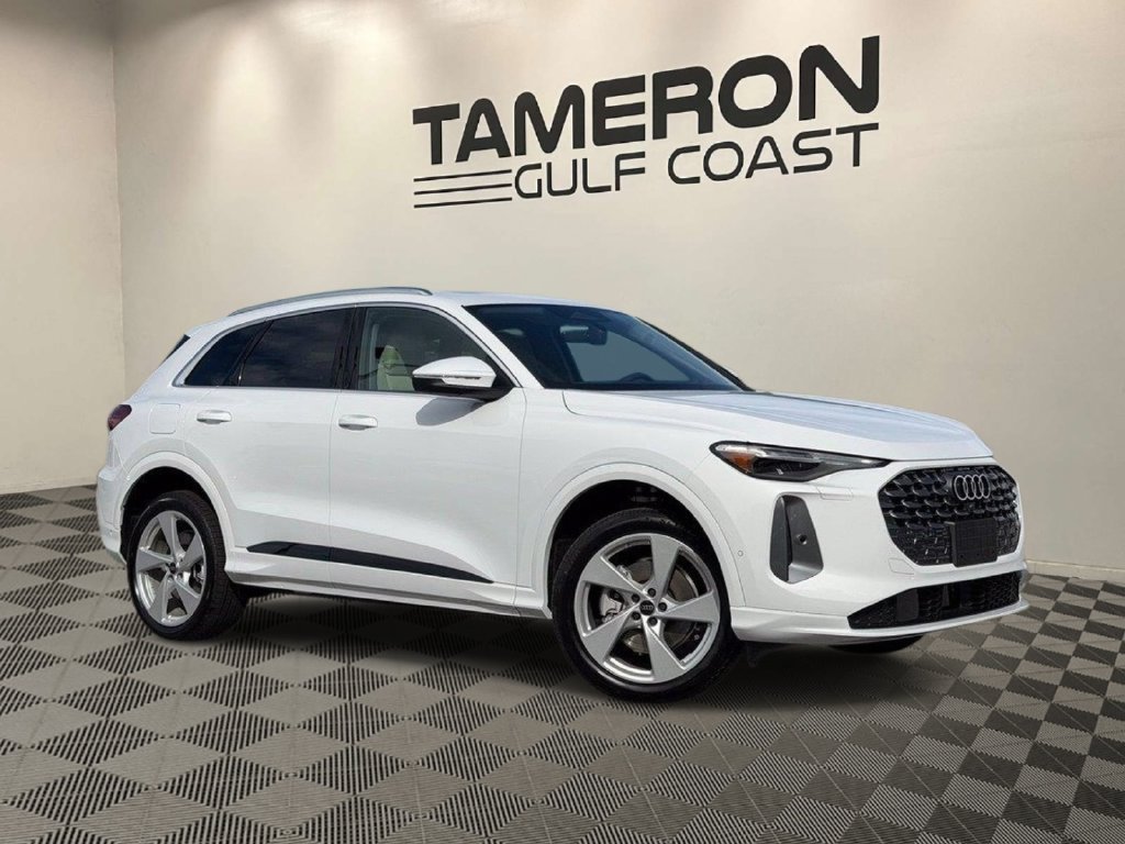 New 2026 Audi Q5 Premium Plus AWD/4WD image 1