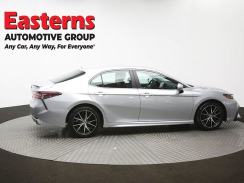 Used 2023 Toyota Camry SE FWD image 40