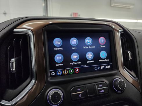 Used 2022 Chevrolet Silverado 2500 High Country w/ Safety Package II image 61