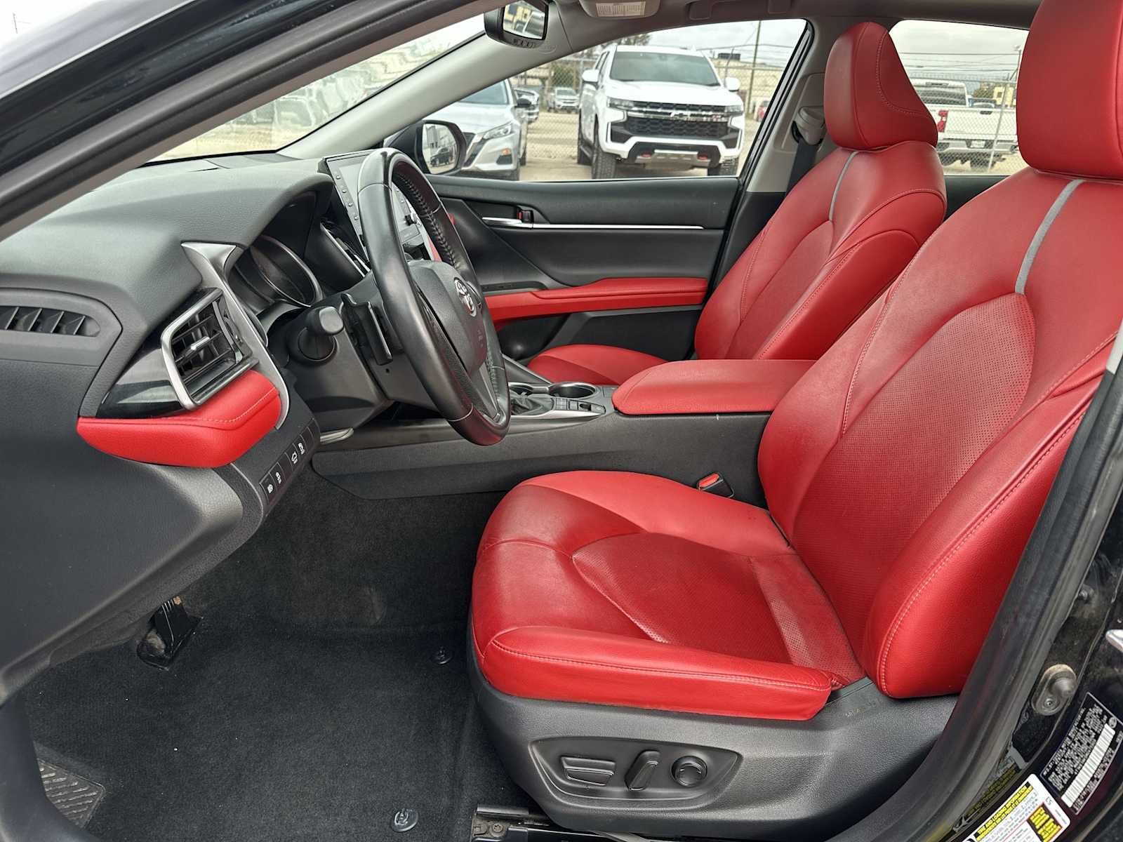 Used 2021 Toyota Camry XSE FWD image 19