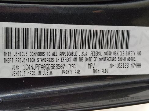 Used 2016 Jeep Patriot High Altitude FWD image 33