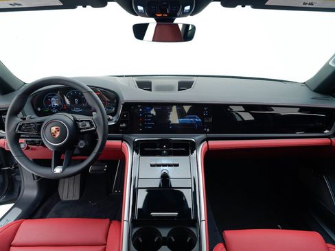 New 2026 Porsche Panamera image 18