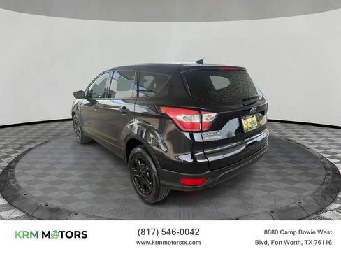 Used 2017 Ford Escape S image 7