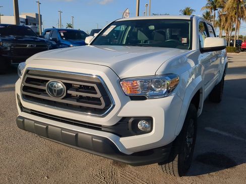 Used 2023 Toyota Tacoma SR5 image 9
