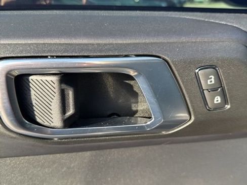 Used 2022 Ford Bronco Raptor image 9