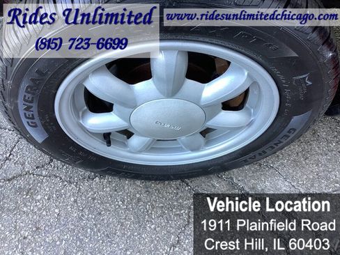 Used 1996 MAZDA MX-5 Miata RWD image 34