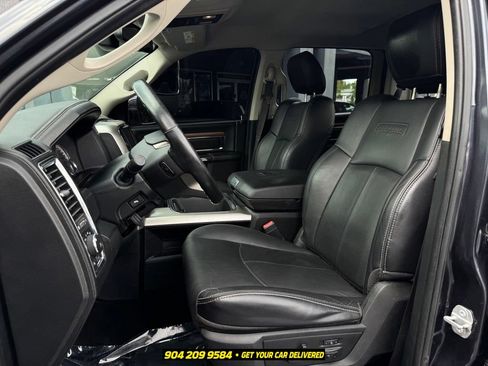 Used 2017 RAM 1500 Laramie w/ Convenience Group AWD/4WD image 25