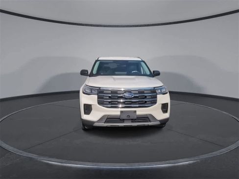 New 2026 Ford Explorer Active image 3