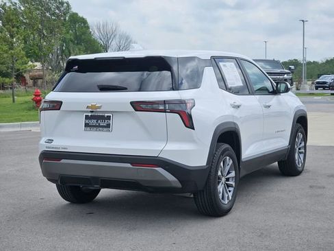 Used 2025 Chevrolet Equinox LT image 7