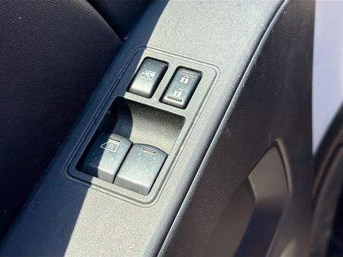 Used 2023 Nissan Frontier S w/ Technology Package image 18