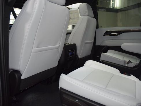 New 2026 Chevrolet Suburban Premier w/ Sun And Tow Package image 42