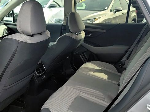 Used 2022 Subaru Outback Premium image 14