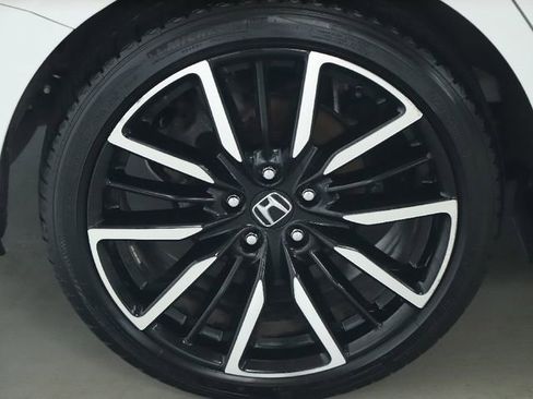 Used 2025 Honda Accord Touring image 13