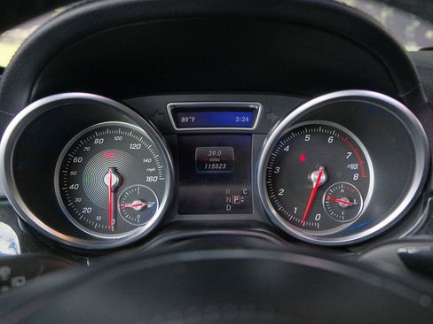 Used 2017 Mercedes-Benz GLS 450 4MATIC w/ Premium Package image 17