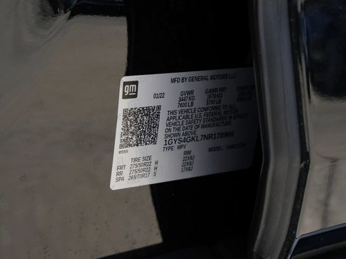 Certified 2022 Cadillac Escalade Sport Platinum w/ Heavy-Duty Trailer Package AWD/4WD image 29
