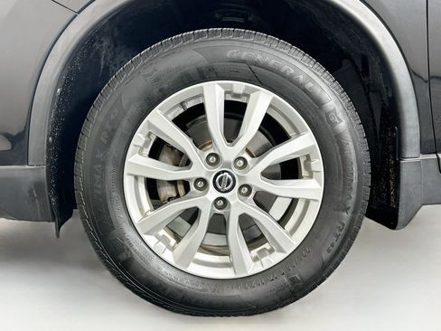 Used 2017 Nissan Rogue SV w/ Midnight Edition Package AWD/4WD image 11