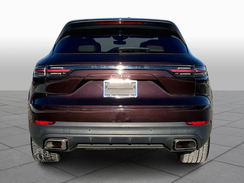 Used 2019 Porsche Cayenne image 4