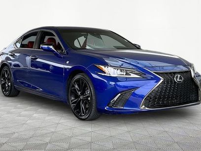Used 2022 Lexus ES 350 F Sport w/ Accessory Package 2
