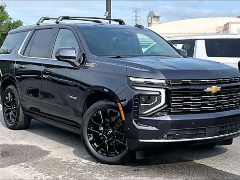 Used 2025 Chevrolet Tahoe High Country AWD/4WD image 38
