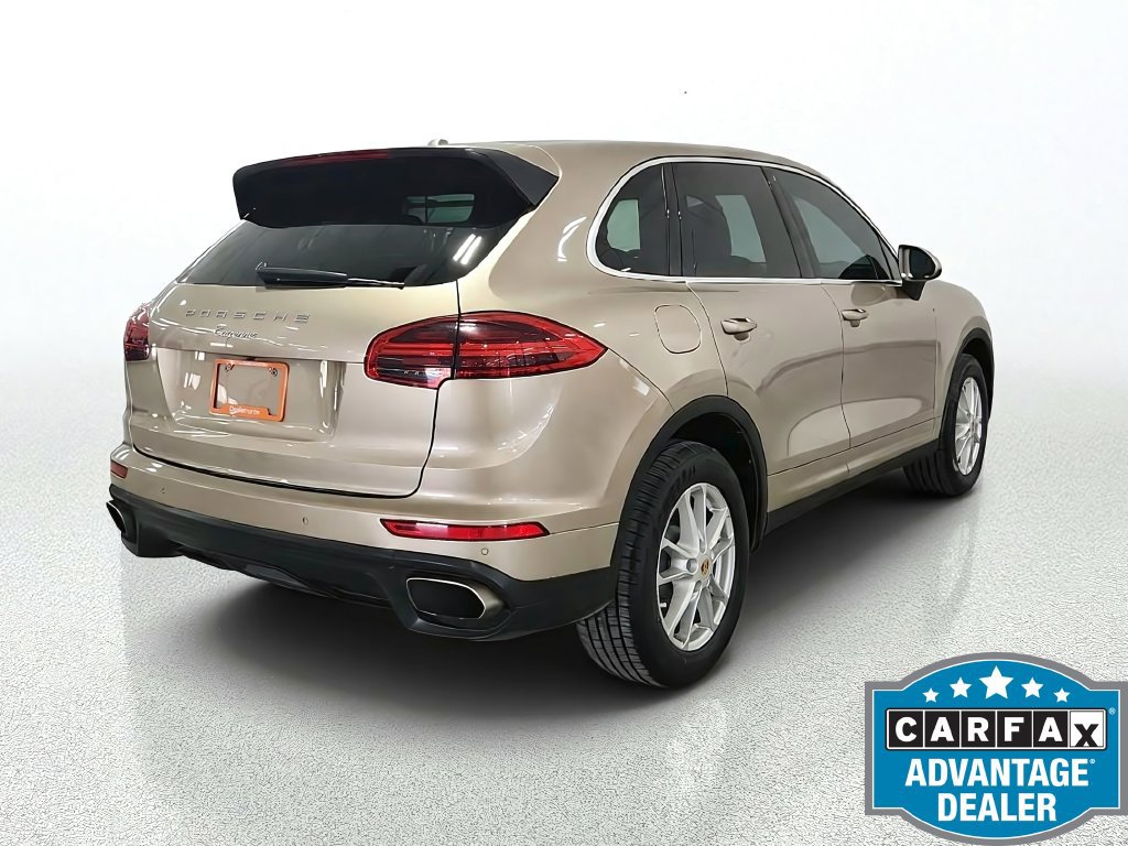 Used 2016 Porsche Cayenne AWD/4WD image 10