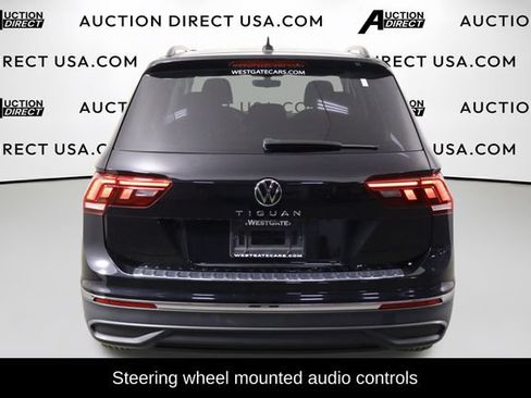 Used 2023 Volkswagen Tiguan S FWD image 3
