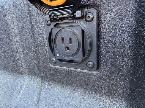 New 2026 Chevrolet Colorado LT w/ LT Convenience Package RWD image 8