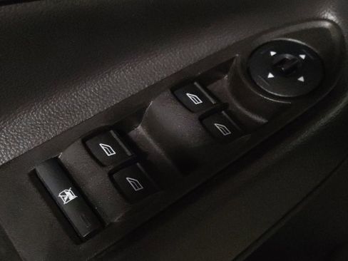 Used 2017 Ford Escape SE FWD image 27