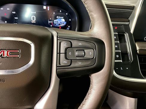 Certified 2022 GMC Yukon SLT w/ SLT Premium Package RWD image 24