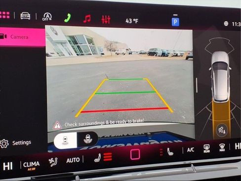 New 2026 Volkswagen Tiguan SE R-Line image 17