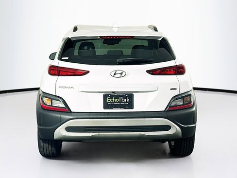 Used 2022 Hyundai Kona SEL w/ Cargo Package AWD/4WD image 7