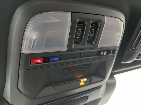 Used 2024 Subaru Crosstrek 2.5i Sport image 17