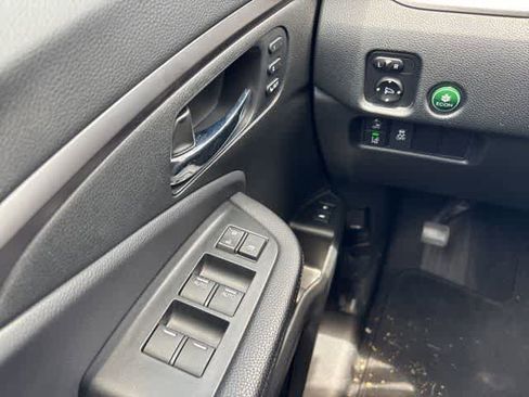 Used 2021 Honda Pilot Special Edition image 22