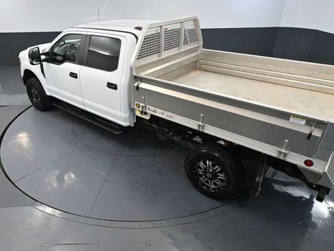 Used 2022 Ford F250 XL w/ Power Equipment Group image 52