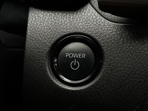 Used 2025 Toyota Camry SE w/ Multimedia Upgrade Package image 28