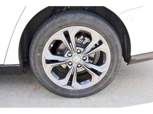 Used 2024 Honda Accord EX-L image 8