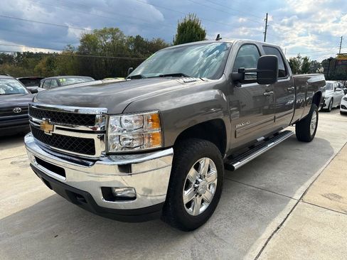 Used 2013 Chevrolet Silverado 2500 LTZ w/ LTZ Plus Package image 19